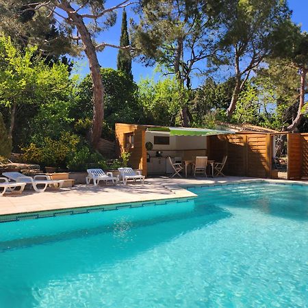 مبيت وإفطار Saint-Saturnin-lès-Avignon Domaine Les Gendalis المظهر الخارجي الصورة